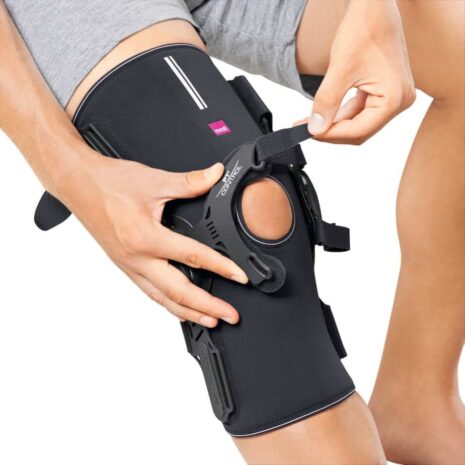 Close-up image of medi PT Control II Knee Brace