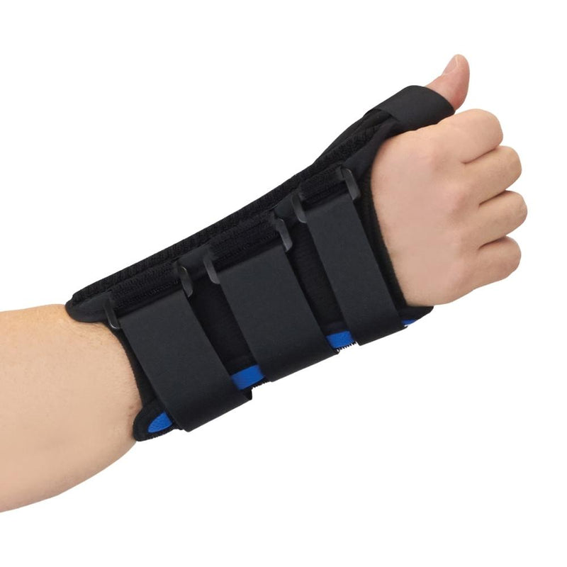 Close-up image of medi protect Universal Wrist/Thumb Brace